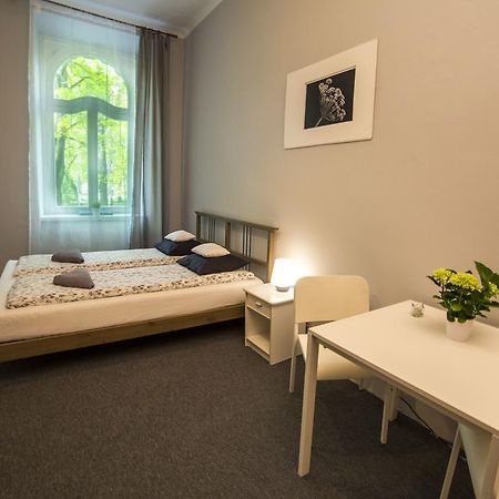 Hostel Al Fresco クラクフ エクステリア 写真