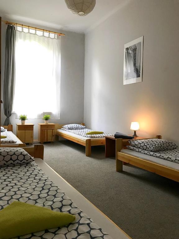 Hostel Al Fresco クラクフ エクステリア 写真
