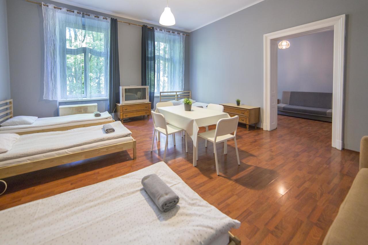 Hostel Al Fresco クラクフ エクステリア 写真