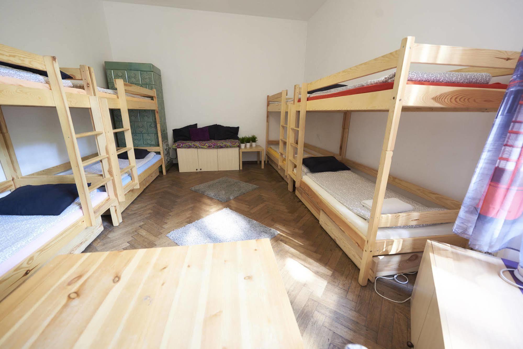 Hostel Al Fresco クラクフ エクステリア 写真